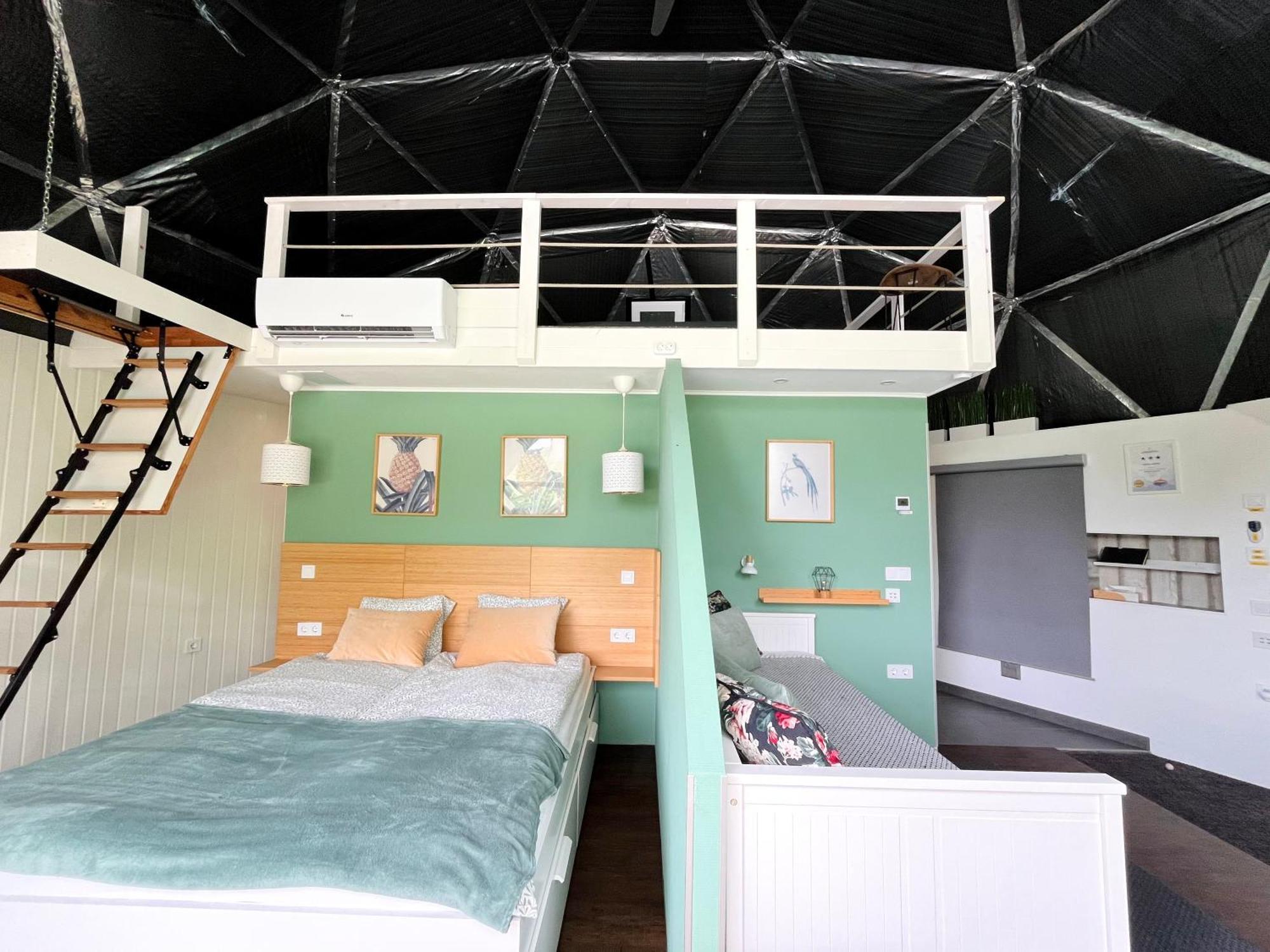 Domeglamping At Fishinglake Сагвар Экстерьер фото